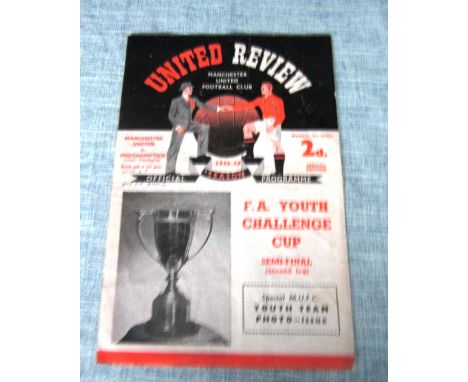 1956-57 MANCHESTER UNITED V SOUTHAMPTON FA YOUTH CUP SEMI-FINAL
Score on front cover fair / good&nbsp;