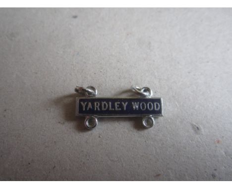 1950/60'S BIRMINGHAM CITY S/C AREA BAR - YARDLEY WOOD
Original item. Fit's large Supporters' club badge. 