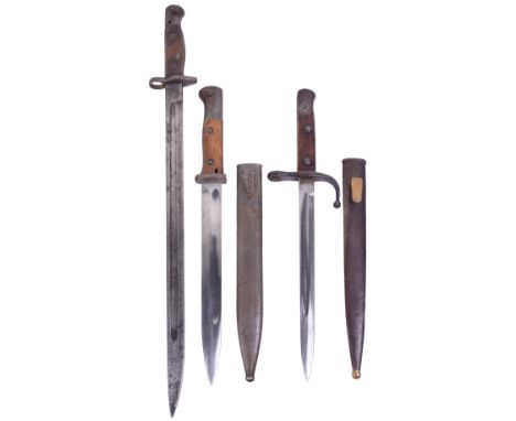 Short Model Turkish 1903 Bayonet, two piece wooden grips with domed steel rivets, stampings to the top pommel and underneath 