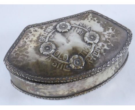 ARTS AND CRAFTS SILVER TRINKET BOX WITH INSCRIPTION 'GATHER YE ROSES WHILE YE MAY, OLD TIME IS STILL A FLYING' HALLMARK A.E.J