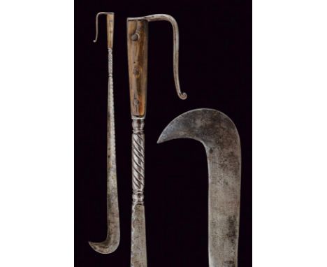 dating: 17th/18th Century provenance: Occidental Piedmont, Atypical shape with a single-edged blade (repaired), with notch de