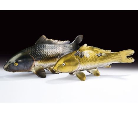 dating: i Period (1868-1912) provenance: Japan, Finely worked in the round depicting a male and a female carp. The first with
