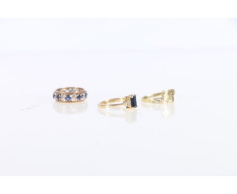 14ct gold Greek Key pattern ring stamped 585 size N/O, 1.4g, a 14ct gold sapphire and diamond dress ring, size M, 3.0g and a 