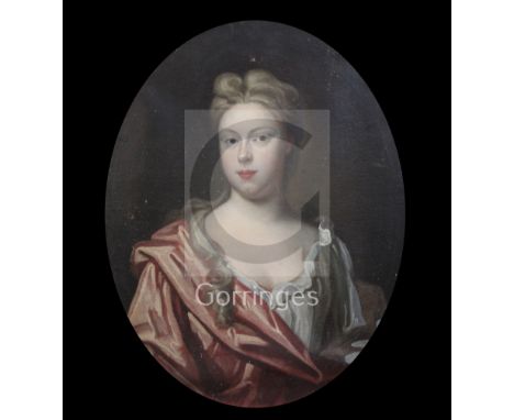 Early 18th century English Schooloil on canvasPortrait of a ladyoval
