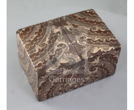 An 18th century Continental gold overlaid tortoiseshell table snuff box with twin-lidded compartments 3.5in.