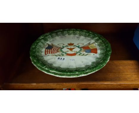 2 COLLECTORS PLATES