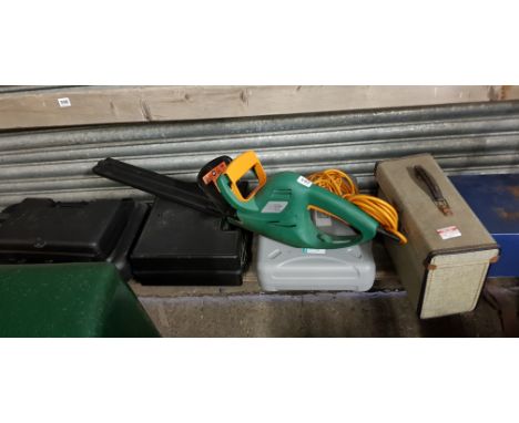 QUANTITY OF POWER TOOLS (SOLD AS SEEN)