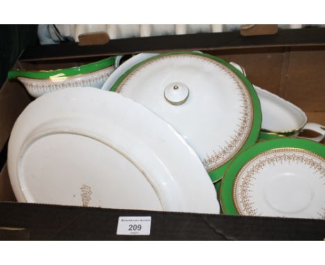 A TRAY OF ROYAL WORCESTER REGENCY CERAMICS 