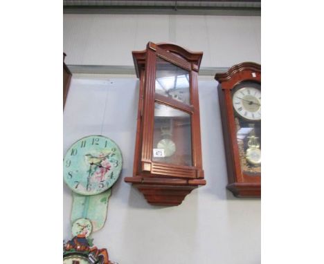 A Lincoln 31 day wall clock