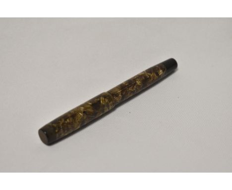 A Parker Victory button fill fountain pen in brown gold hatch having Parker 14k 20 nib.
