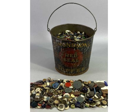 VINTAGE TIN PLATE BUCKET - Edmondson's Red Seal Toffee, 18cms H, containing a large collection of vintage buttons and bits