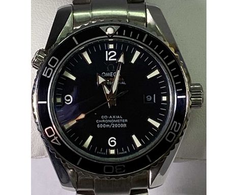 AMENDED DESCRIPTION/ESTIMATE:&nbsp; UNNUMBERED OMEGA SEAMASTER PROFESSIONAL - Planet Ocean gent's stainless steel bracelet wr