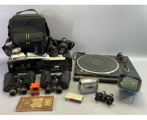 MINOLTA DYNAX 1000 CAMERA IN CASE WITH ACCESSORIES, two pairs of 7 x 50 binoculars, Technics Quartz turntable, Technics stere