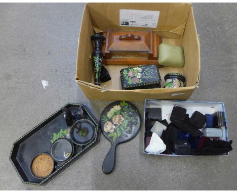 A dressing table set, ring boxes and an oak box 