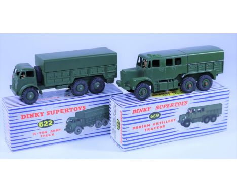 2 Dinky Military Supertoys. A Foden 10-Ton Army Truck (622). Plus a Medium Artillery Tractor (689). Both in olive green and c
