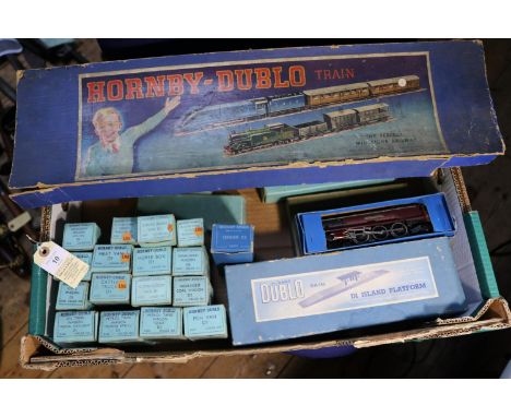 25x Hornby Dublo items in early light green and blue boxes. Including; a 3-rail LMS Coronation Class 4-6-2 tender locomotive,