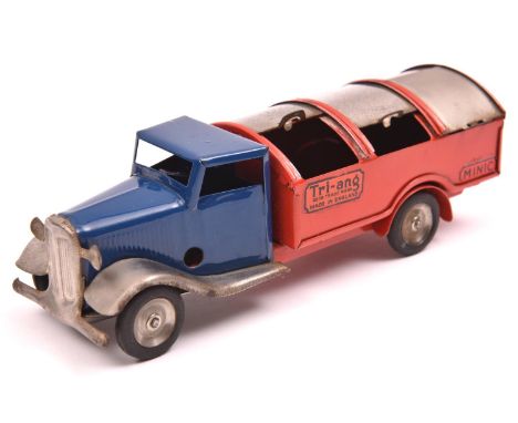 Tri-ang Minic tinplate clockwork Dust Cart 32M.  with plated mudguards, red reaA normal control cab, a scarcer example in dar