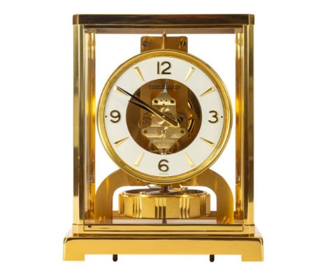 Jaeger-LeCoultre Atmos mantel clock: the front of the movement stamped Jaeger-LeCoultre, Atmos, Swiss, Fifteen Jewels, with t