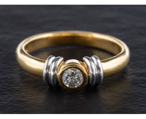 An 18ct gold, round, brilliant-cut diamond single-stone ring,: estimated diamond weight ca. 0.15ct, H-I colour, SI1-2 clarity