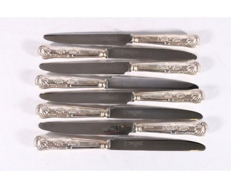 Set of eight sterling silver handled table knives, Roberts and Belle Ltd, Sheffield, 1938/1963? 