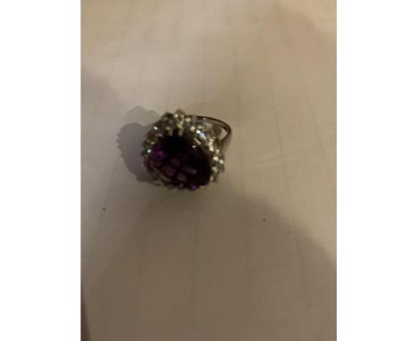 SILVER MARKED LARGE HEART SHAPED AMETHYST AND PASTE STONE CLUSTER RING SIZE R.5 