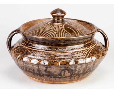 † MICHAEL CARDEW (1901-1983) for Wenford Bridge Pottery; a stoneware Gwari casserole with incised decoration, impressed MC an