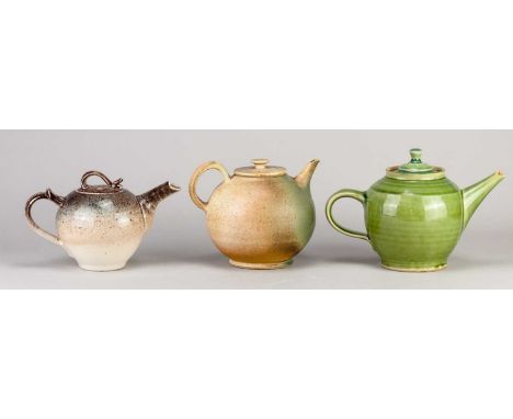 † FRAN TRISTRAM for Lady Bay Pottery; a stoneware teapot, impressed fish mark, height 13cm, an Arwyn Jones green glazed teapo