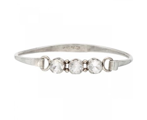   Zilveren N.E. From no.13 bangle armband, met bergkristal - 925/1000. Nakskov, Denemarken, 1944 / ?. Binnenmaat: 5,7 x 4,6 c