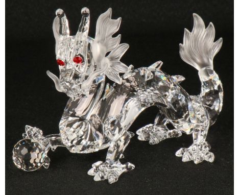   Swarovski Jaarlijks item 1997 "Fabelachtig Dierenrijk" De Draak In goede staat compleet met originele doos. Geschatte opbre