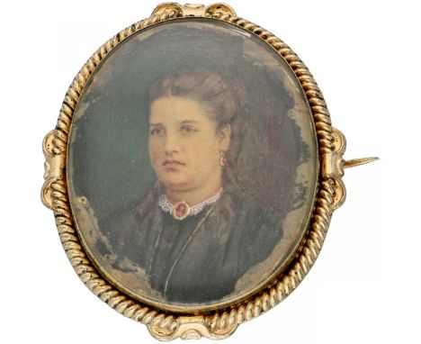   Franse verguld zilveren antieke broche - 835/1000. Portret dame in zilveren frame met glas. Glas achterzijde sluit niet vol