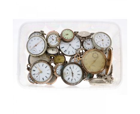   Lot (25) zakhorloges zilver - Heren en dames. Lot van 25 zakhorloges, over het algemeen zilver. Verschillende condities.   