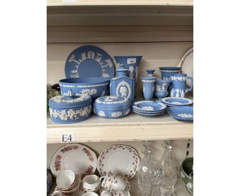 Selection of blue and white Wedgwood jasperware including lidded dishes, plates, vases, bowl etc. 17 pieces 