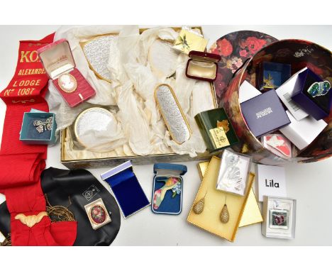 A BOX OF ASSORTED ITEMS, to include a boxed brush set, a masonic sash for Alexander Lodge, and an assortment of costume jewel