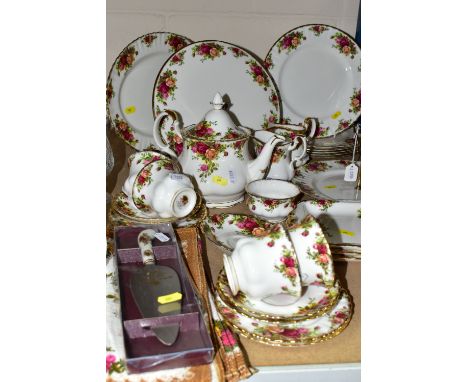 ROYAL ALBERT OLD COUNTRY ROSES PART DINNER / TEA SERVICE, comprising six dinner plates, six teacups, seven saucers, six side 