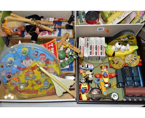 TWO BOXED PELHAM PUPPETS, SM MacBoozle and Caterpillar, both appear complete and in fairly good condition, but MacBoozle requ