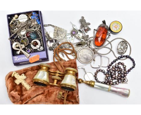 A BOX OF ASSORTED SILVER AND WHITE METAL JEWELLERY AND A PAIR OF OPERA GLASSES, to include a large oval amber set pendant mou