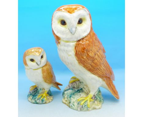 Two Beswick model owls