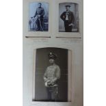 CDV und Kabinettfotos Militär Lot mit ca. 100 Stück in 2 Alben