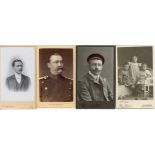 CDV und Kabinettfotos Konvolut mit ca. 250 Stück zum Teil im Album