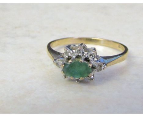 9ct gold emerald and diamond ring size K