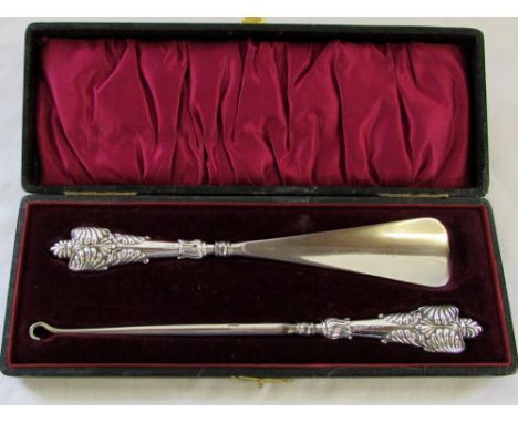 Silver handled button hook and shoe horn Birmingham 1908