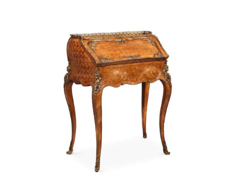 Y A FRENCH TULIPWOOD, PARQUETRY AND GILT METAL MOUNTED BUREAUIN LOUIS XV STYLE, LATE 19TH/EARLY 20TH CENTURY The fall front o