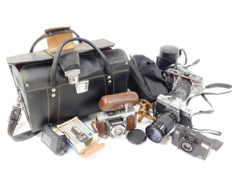 Various camera equipment, to include a Minolta SRT-100, with a Kiron macro 1524 lens, carry case Minolta AF-S, a National Spa