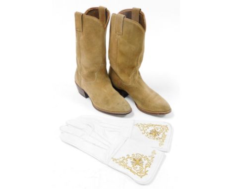 A pair of Wild West suede riding boots and gloves, the light brown boots 35cm high, together with a pair of white leather she