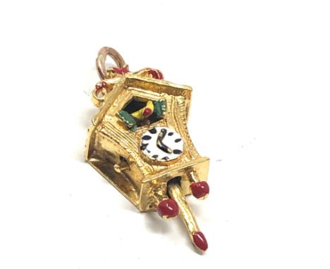 9ct gold cuckoo clock charm (2.6g) 