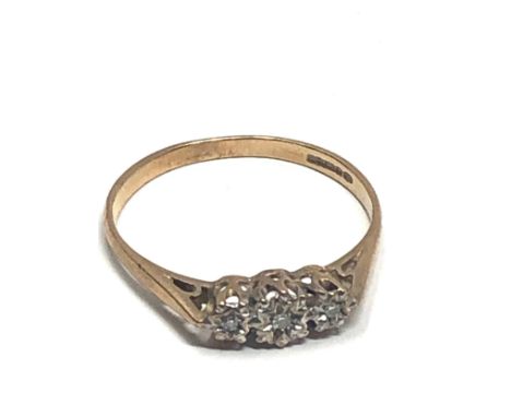 9ct gold diamond ring (1.3g) 