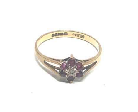 9ct gold ruby &amp; diamond ring (1.2g) 
