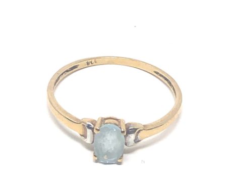 9ct gold topaz solitaire ring (1g) 