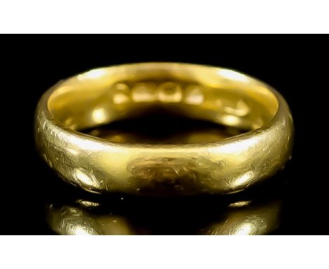 A 22ct Gold Wedding Band, size K, gross weight 5.5g