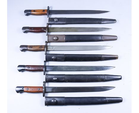 A Good 20th Century .303 Enfield Bayonet marked RFI, Mk I, 12ins bright steel blade stamped crown over GR1, bright steel pomm